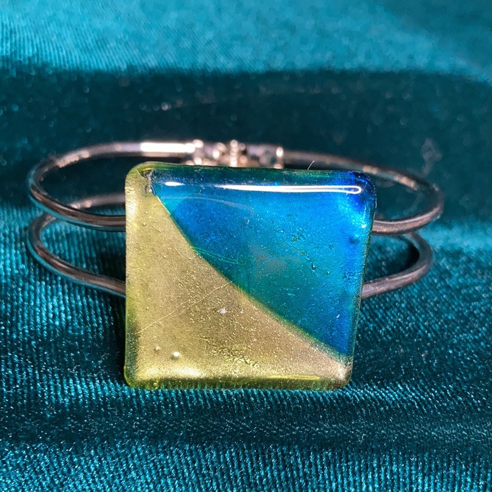 Silver Tone Spring Hinge Cuff Bracelet - image 4